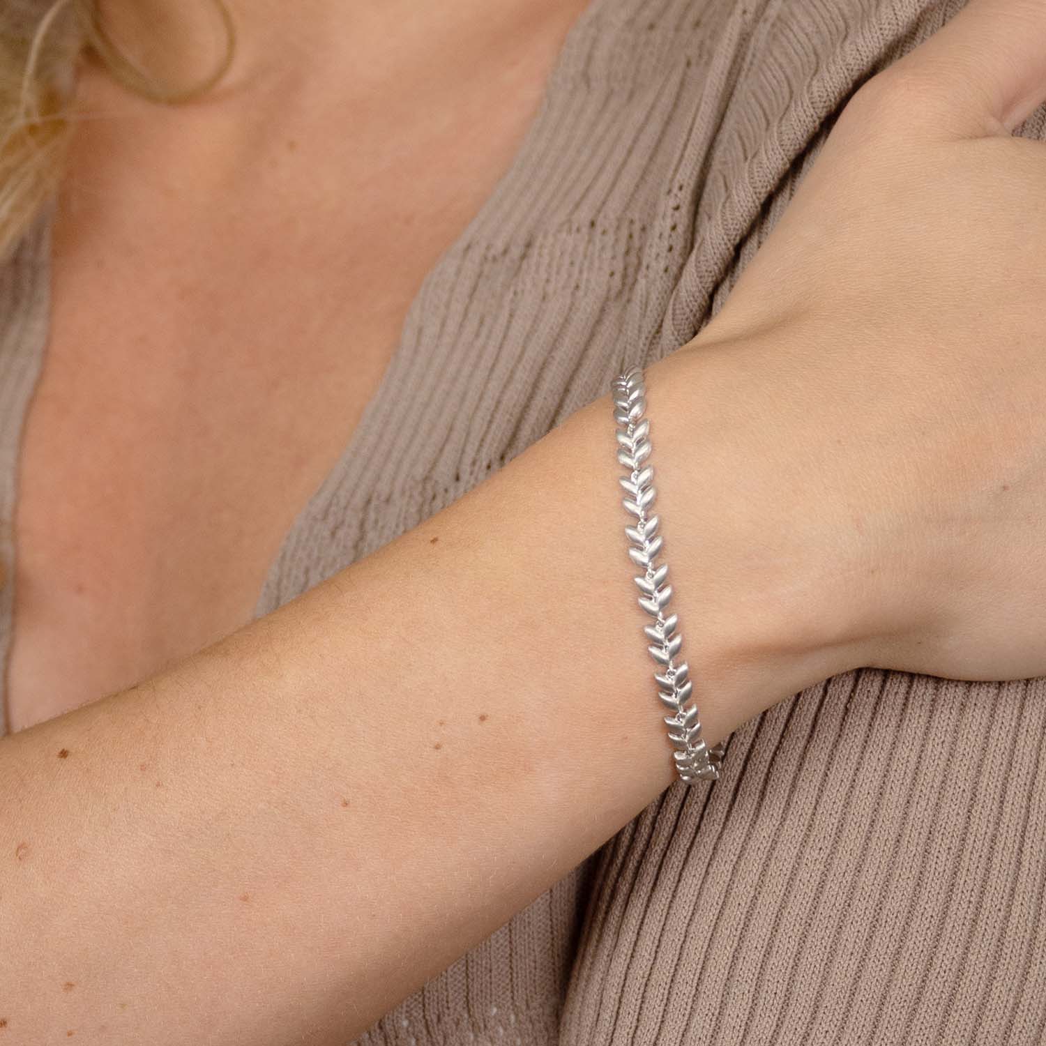 DETAIL208252